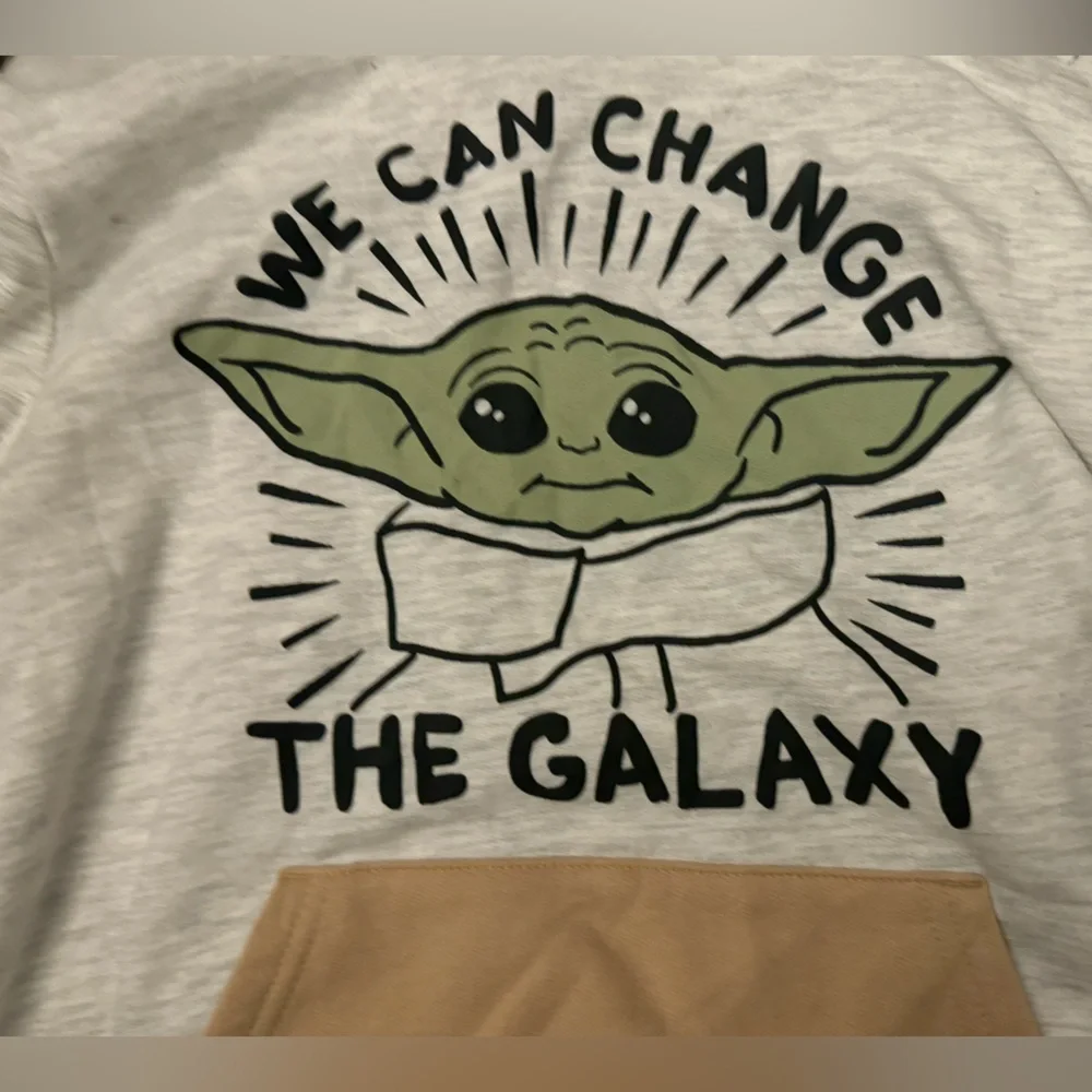 NEW Star Wars kids Youth Pullover Hoodie - We Can Change The Galaxy yoda Medium